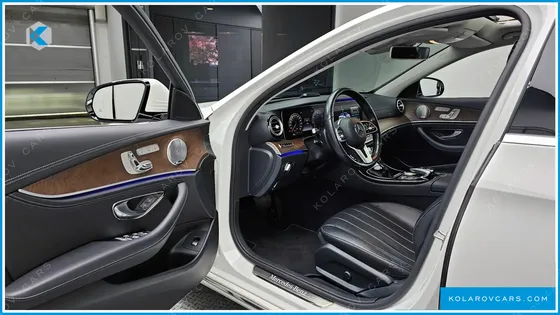 MERCEDES E-CLASS E300 4MATIC EXCLUSIVE