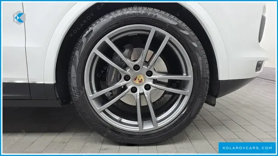 PORSCHE CAYENNE 3.0 COUPE