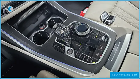 BMW X7 XDRIVE 40I DESIGN PURE EXCELLENCE 7-SEATER
