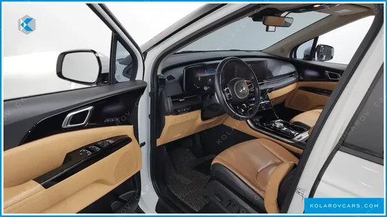 KIA CARNIVAL 9-SEATER SIGNATURE