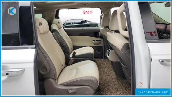 KIA CARNIVAL 9-SEATER NOBLESSE