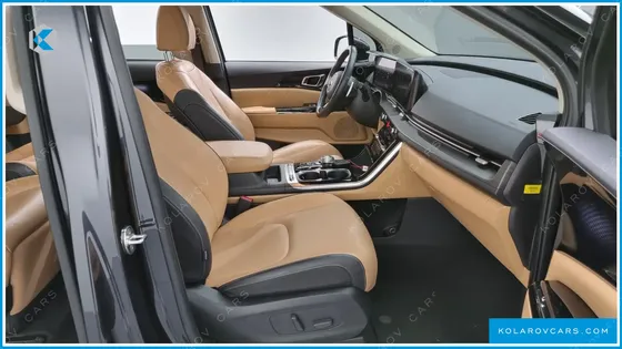 KIA CARNIVAL 7-SEATER SIGNATURE