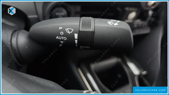 TOYOTA CROWN 2.5 4WD HYBRID
