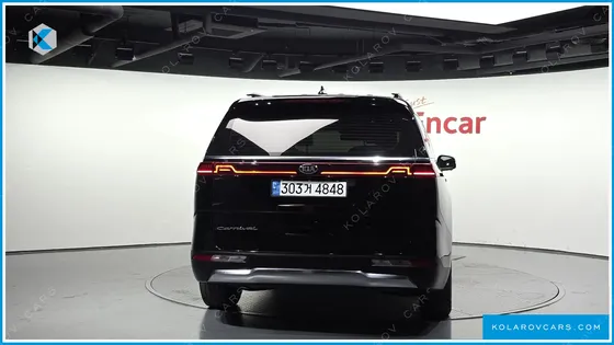 KIA CARNIVAL 9-SEATER SIGNATURE