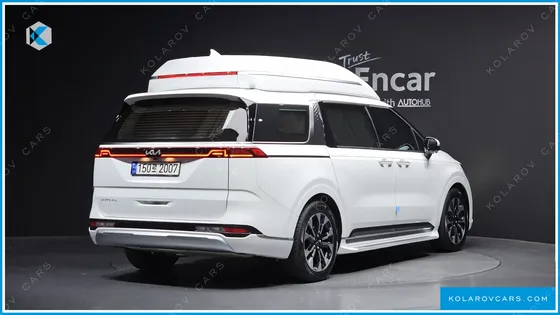 KIA CARNIVAL 7-SEATER HI-LIMOUSINE