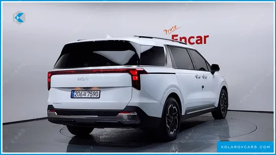KIA CARNIVAL 9-SEATER SIGNATURE