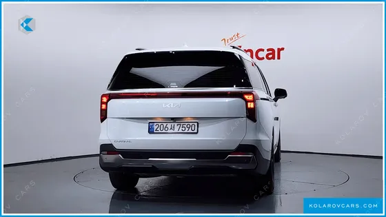 KIA CARNIVAL 9-SEATER SIGNATURE