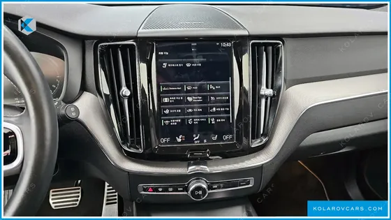 VOLVO XC60 T8 R-DESIGN