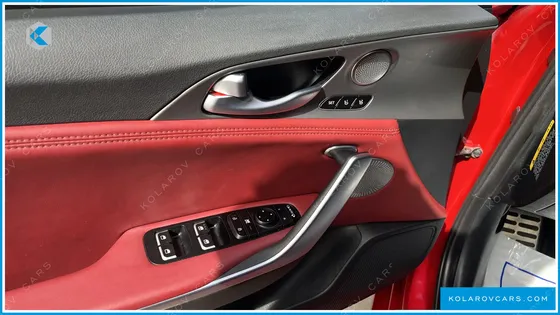 KIA STINGER 3.3 TURBO GT AWD 370к.с.