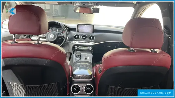 KIA STINGER 3.3 TURBO GT AWD 370к.с.