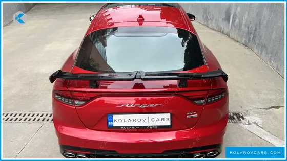 KIA STINGER 3.3 TURBO GT AWD 370к.с.