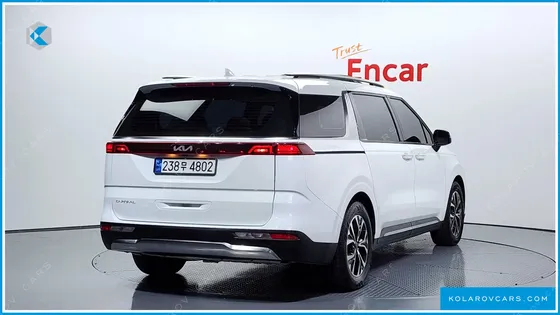 KIA CARNIVAL 9-SEATER SIGNATURE