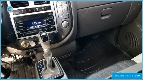 HYUNDAI PORTER II SUPER CABIN LPG