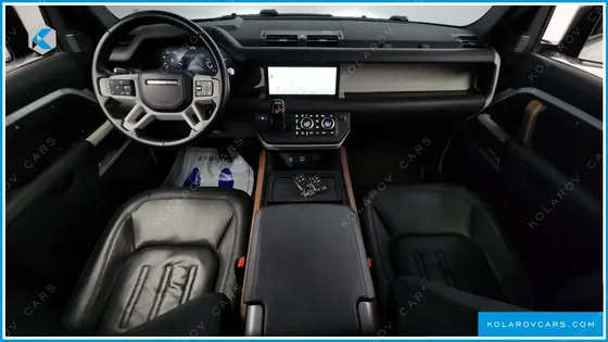 LAND ROVER DEFENDER 110 D300 HSE