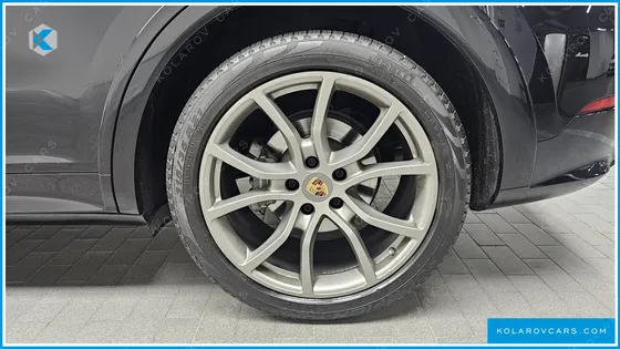 PORSCHE CAYENNE 3.0