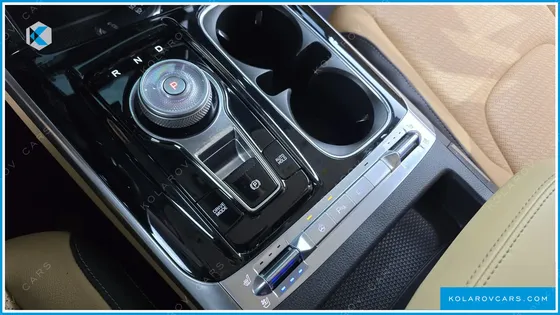 KIA CARNIVAL 7-SEATER NOBLESSE