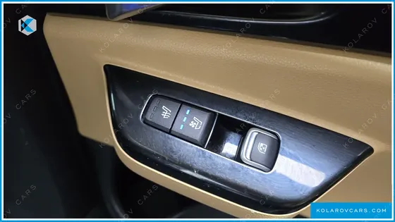 KIA CARNIVAL 7-SEATER NOBLESSE