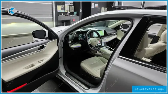 HYUNDAI GRANDEUR LE BLANC