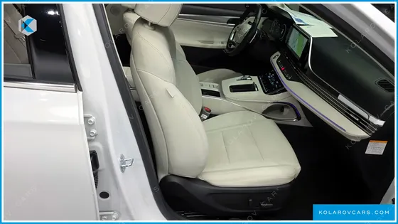 HYUNDAI GRANDEUR LE BLANC