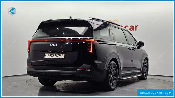 KIA CARNIVAL 7-SEATER GRAVITY