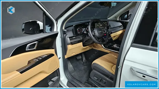 KIA CARNIVAL 9-SEATER NOBLESSE