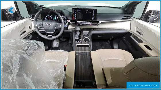 TOYOTA SIENNA 2.5 HYBRID AWD