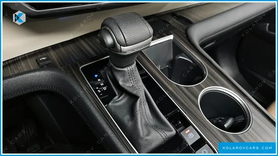 TOYOTA SIENNA 2.5 HYBRID AWD
