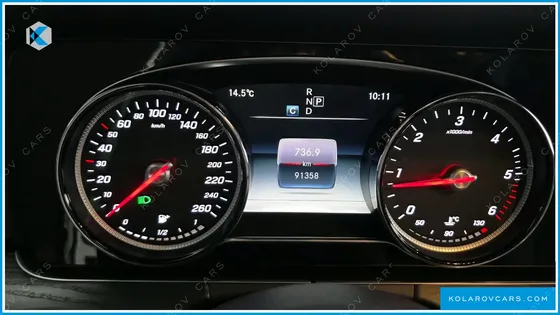 MERCEDES E-CLASS E220D 4MATIC AVANTGARDE