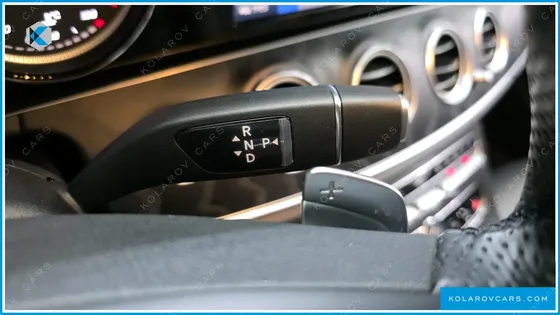 MERCEDES E-CLASS E220D 4MATIC AVANTGARDE