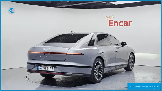 HYUNDAI GRANDEUR 2,5 GASOLINE 2WD