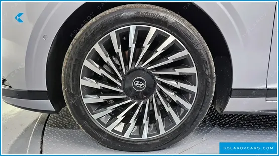 HYUNDAI GRANDEUR 2,5 GASOLINE 2WD