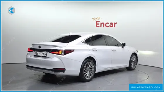 LEXUS ES LUXURY PLUS