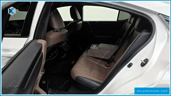 LEXUS ES LUXURY PLUS