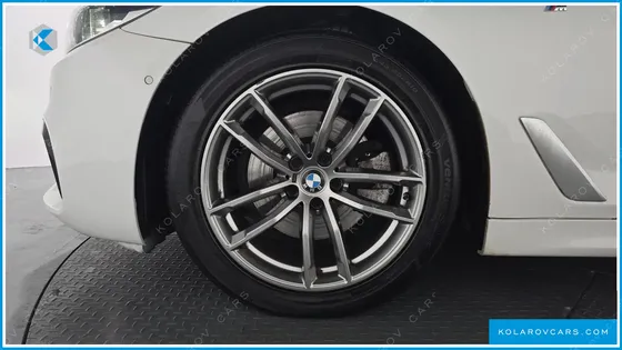 BMW 5 SERIES 520I M SPORT
