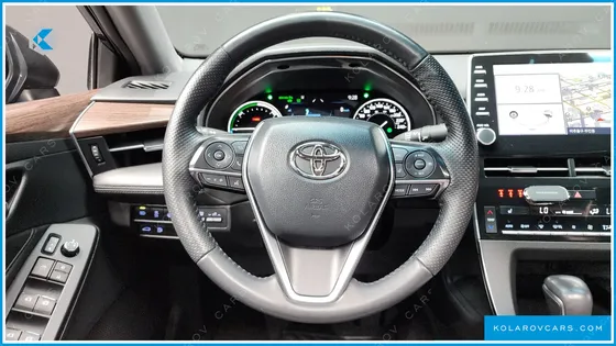TOYOTA AVALON 2.5 HYBRID