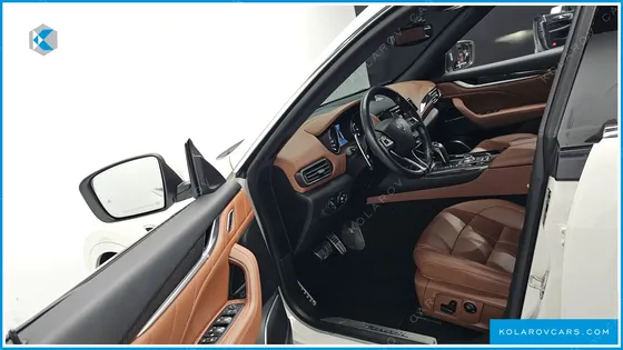 MASERATI LEVANTE 3.0 AWD GRANSPORT