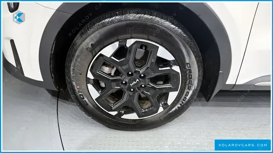 KIA SORENTO GASOLINE 2.5T 2WD