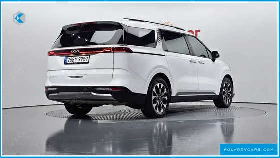 KIA CARNIVAL 7-SEATER SIGNATURE