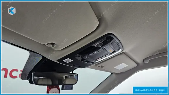 KIA CARNIVAL 7-SEATER SIGNATURE