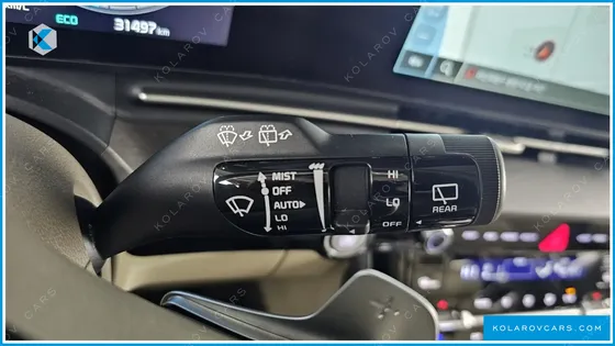 KIA CARNIVAL 7-SEATER SIGNATURE