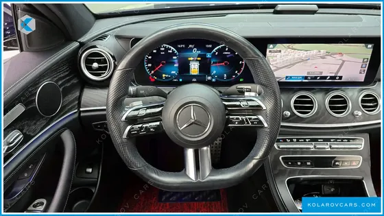 MERCEDES E-CLASS E220D 4MATIC AMG LINE