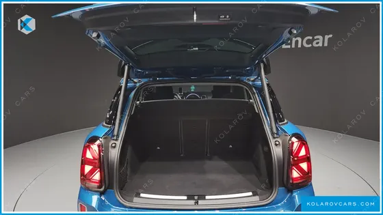 MINI COUNTRYMAN ALL4 CLASSIC LAUNCH PACK