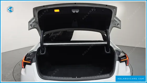 KIA K8 2.5 GASOLINE 2WD
