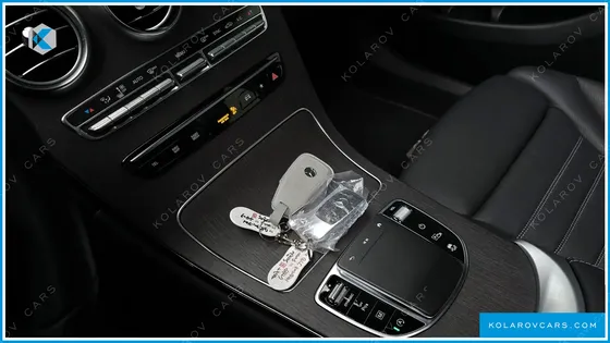 MERCEDES GLC-CLASS GCL300 4MATIC COUPE