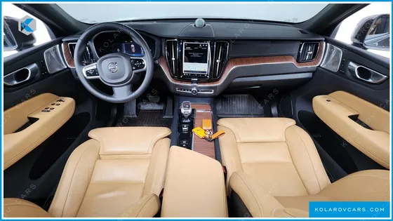 VOLVO XC60 B6 ULTIMATE BRIGHT