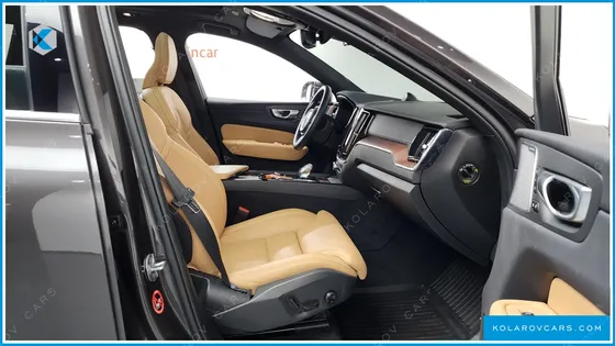 VOLVO XC60 B6 ULTIMATE BRIGHT