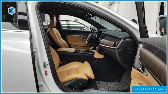 VOLVO S90 T8 AWD ULTIMATE BRIGHT