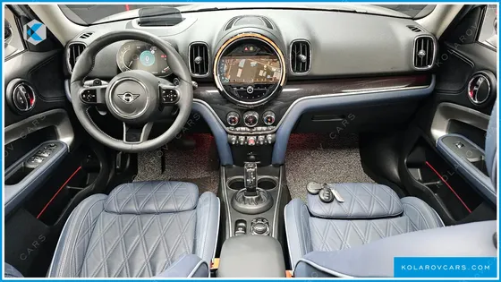 MINI COUNTRYMAN ALL4 CLASSIC LAUNCH PACK
