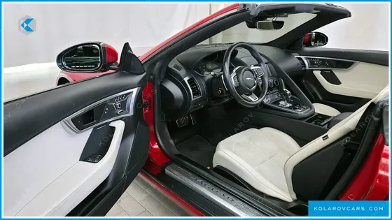 JAGUAR F-TYPE P300 CONVERTIBLE