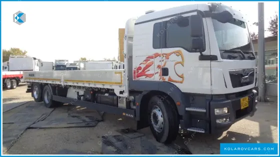 MAN TRUCK CARGO TRUCK 4X2
